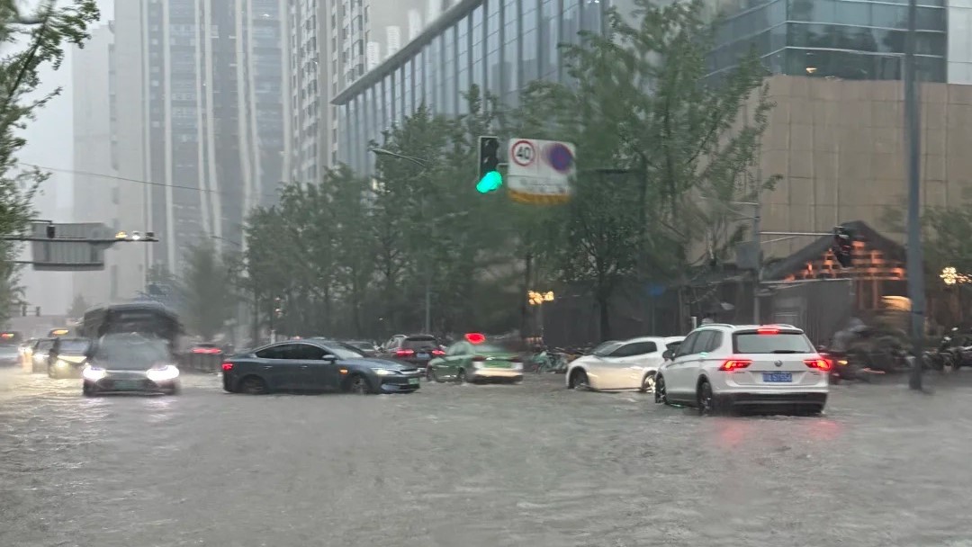 暴雨纷纷，我又emo了！试试精油疗愈呼吸法，拯救坏情绪